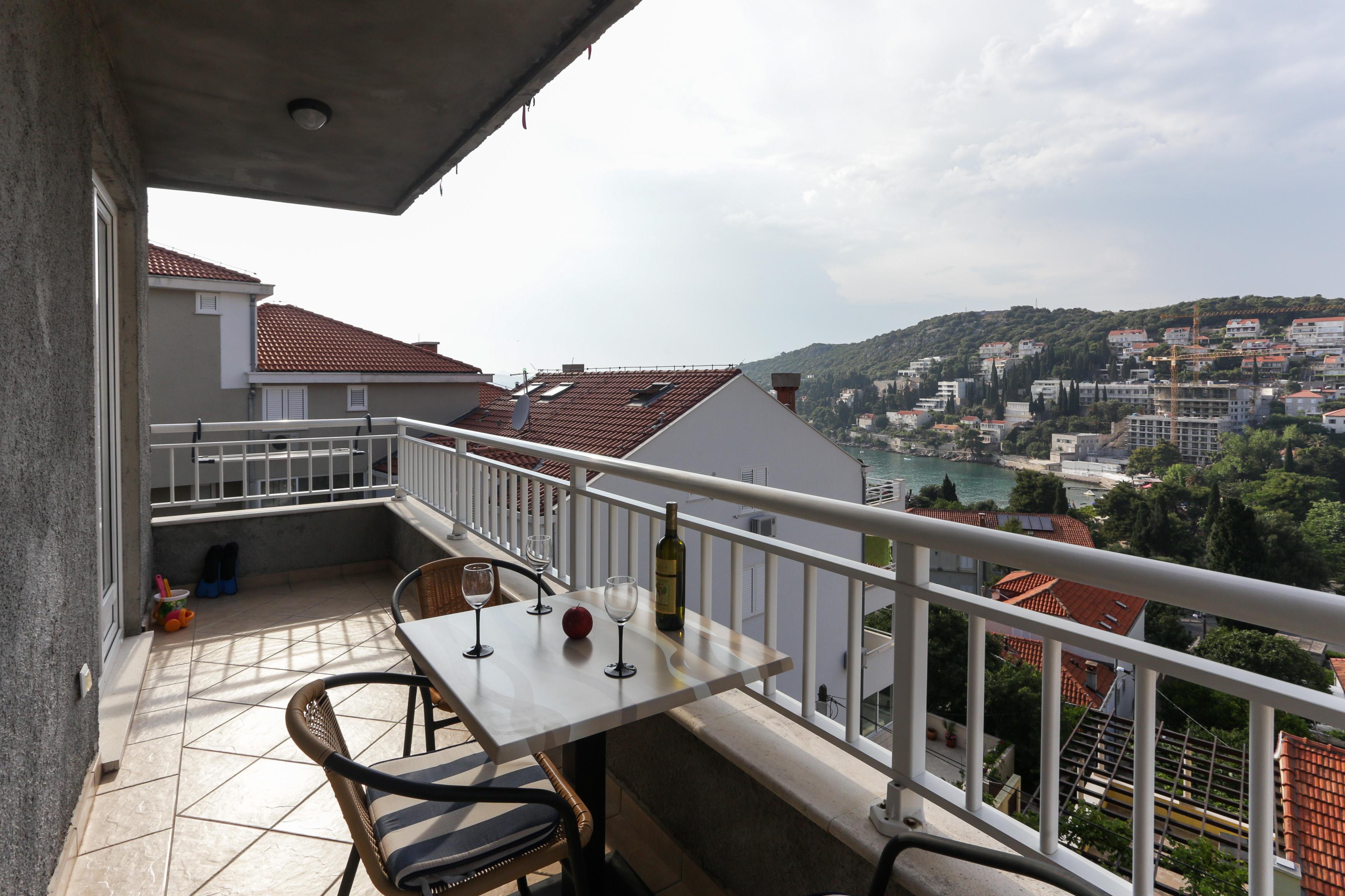 K-apartments *